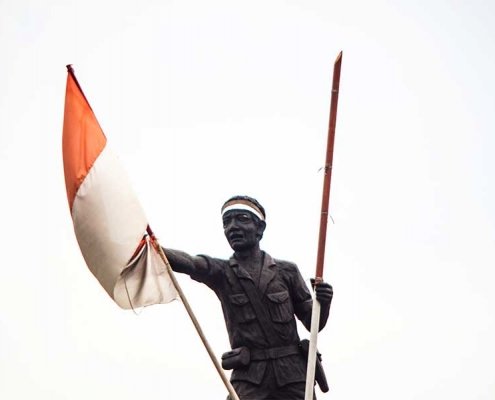 patung publik monumen perjuangan front bandung